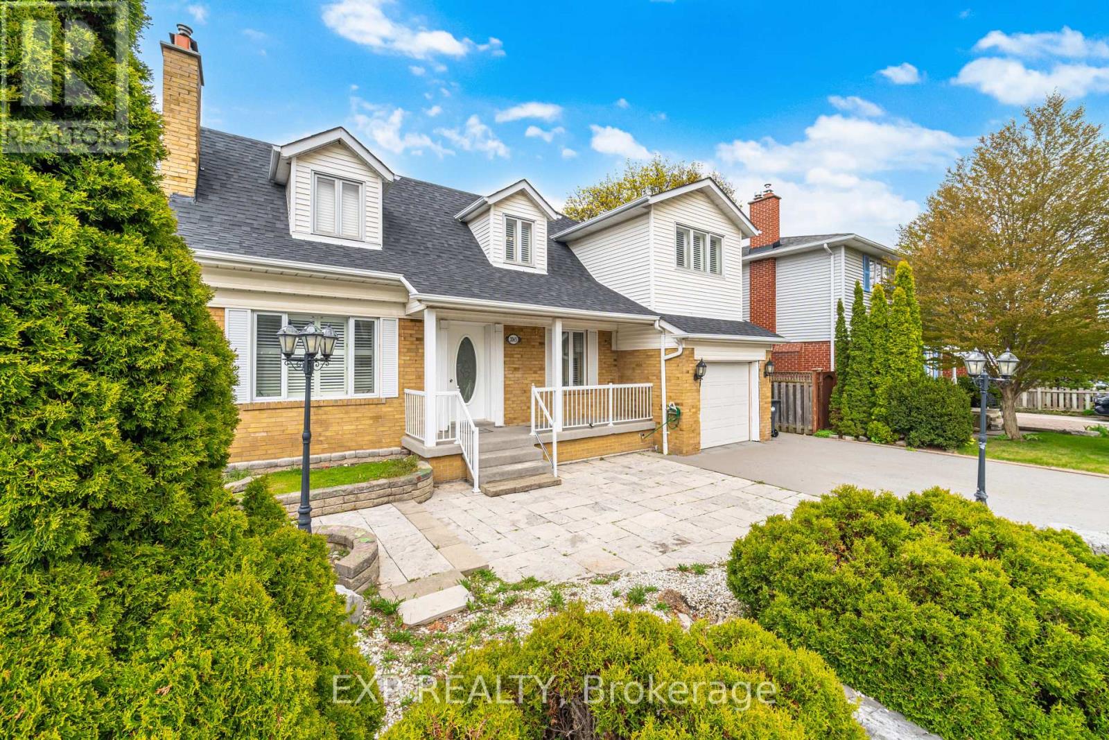 Residential in Mississauga (Lakeview) 4