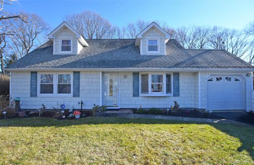 359 Randall Road, Brookhaven, NY, 11961 | Card Image