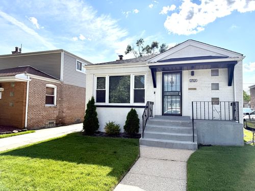 12520 Yale Ave, CHICAGO, IL, 60628-7235 | Card Image