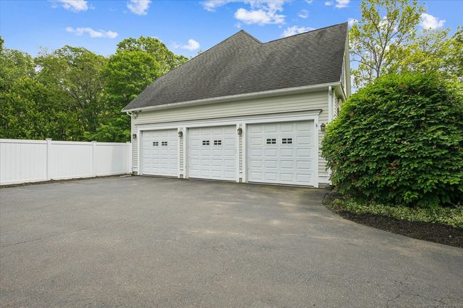 40 Wilders Pass, House other with 4 bedrooms, 5 bathrooms and 4 parking in Canton CT | Image 39