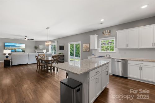 132 Sycamore Crossing Ct, Locust, NC, 28097-0135 | Card Image