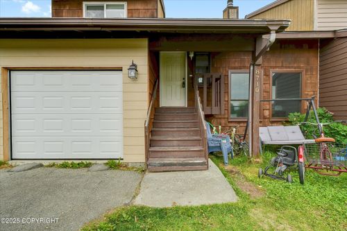 8710 Beachwood Cir, Anchorage, AK, 99502-5175 | Card Image