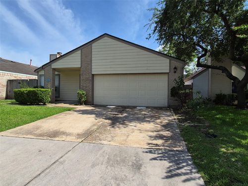 13839 Walnut Hollow Ln, Houston, TX, 77082-3315 | Card Image