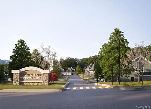 4-741 Route 9w, Valley Cottage, NY, 10989-2452 | Card Image
