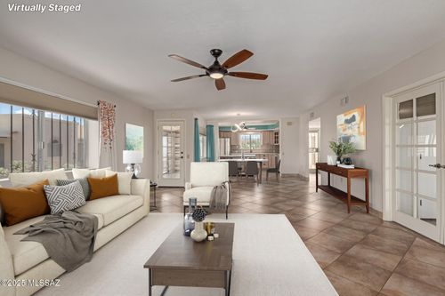 971 Camino Guarina, Green Valley, AZ, 85614-2007 | Card Image