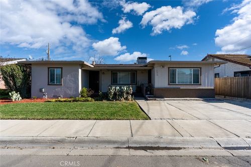 1402 S Nevada Ave, Los Banos, CA, 93635-4637 | Card Image