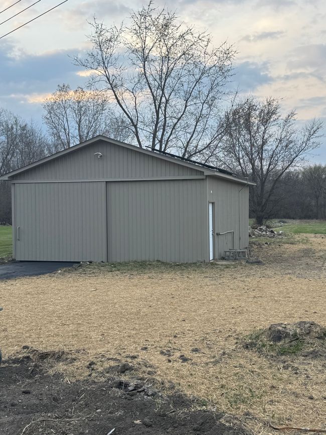 27638 W Huron River Dr, House other with 3 bedrooms, 2 bathrooms and null parking in Flat Rock MI | Image 30