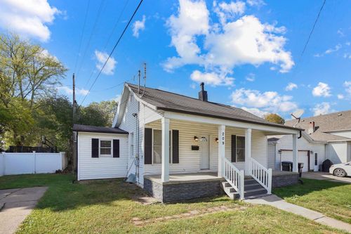209 N Maple Ave, Warsaw, IN, 46580-3448 | Card Image