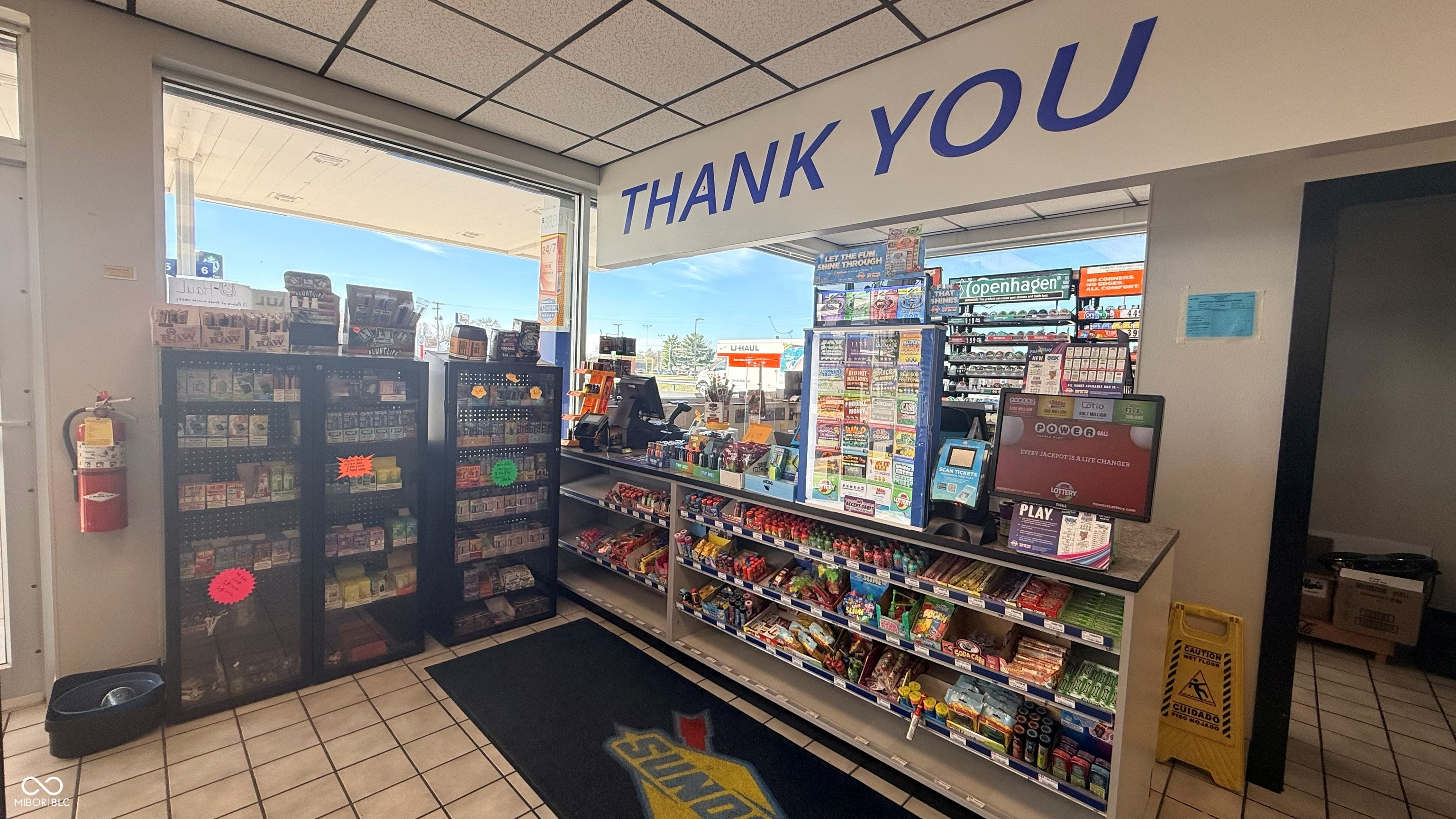 Commercial Sale in Vincennes 3