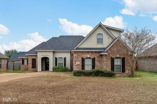 519 Brompton Ln, Bossier City, LA, 71111-8208 | Card Image