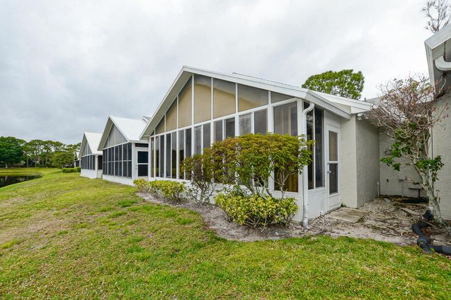 1162 Nw Lombardy Dr, Condo with 2 bedrooms, 2 bathrooms and null parking in Port St Lucie FL | Image 30
