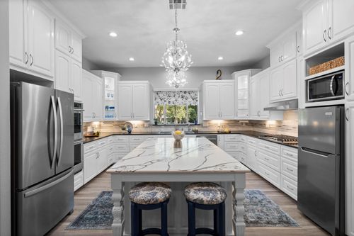 8504 Prince William Ct, Montgomery, TX, 77316-9430 | Card Image