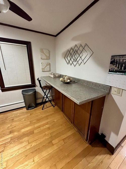 2576 Parkview Pl, Baldwin, NY, 11510-3739 | Card Image