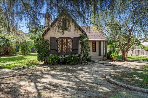 6553 Odessa Avenue, Los Angeles, CA, 91406 | Card Image