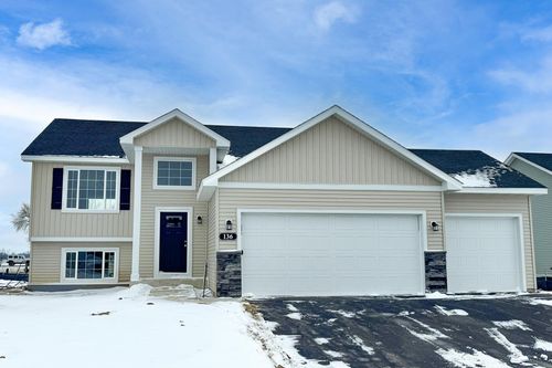 136 Terning Way, Howard Lake, MN, 55349-4101 | Card Image