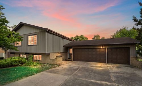 2411 Canterbury Pl, Schererville, IN, 46375-2308 | Card Image