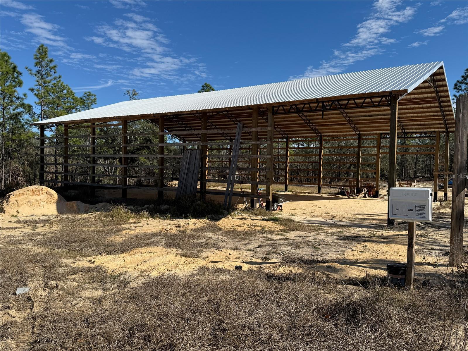 Land in WEEKI WACHEE 3