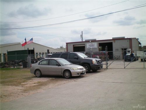 606 W Canton Rd, Edinburg, TX, 78539-6155 | Card Image
