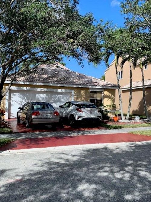 944 Savannah Falls Dr, Weston, FL, 33327-1714 | Card Image