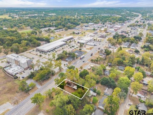 510 N Main Street (Hwy 69), Lindale, TX, 75771 | Card Image