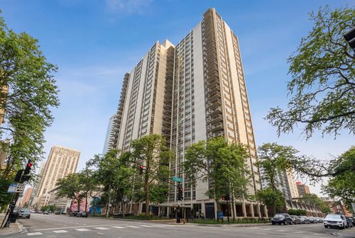 1508-1255 N Sandburg Ter, Chicago, IL, 60610-8259 | Card Image