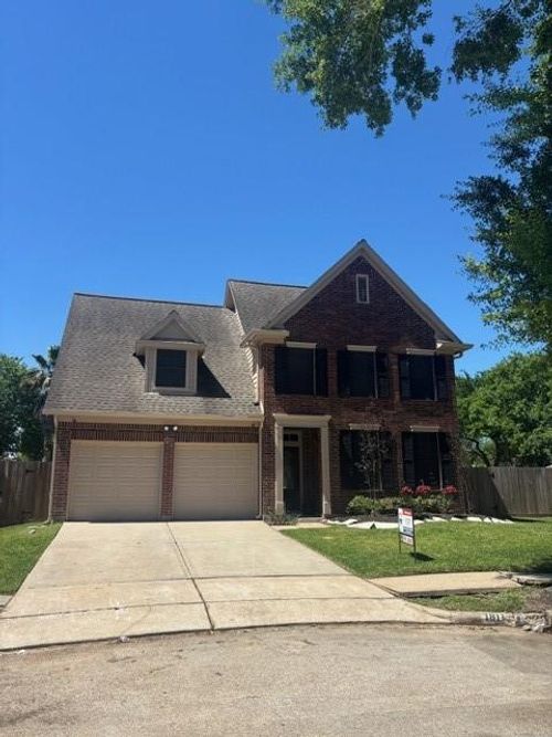 1811 Emerald Lake Ct, Houston, TX, 77062-8008 | Card Image