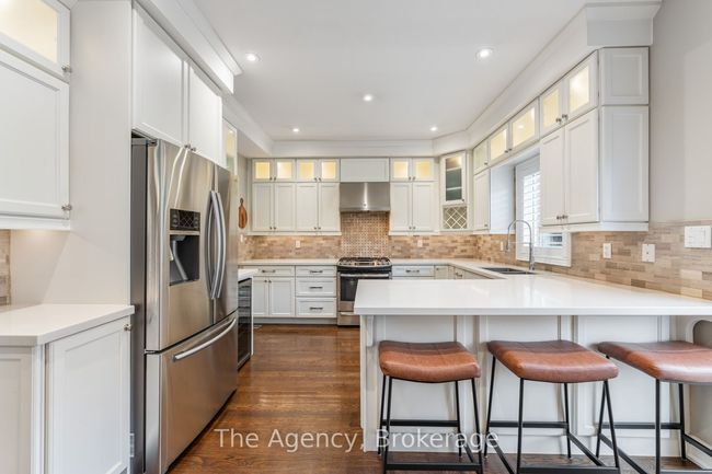3349 Cline St, House other with 3 bedrooms, 4 bathrooms and 2 parking in Burlington ON | Image 13