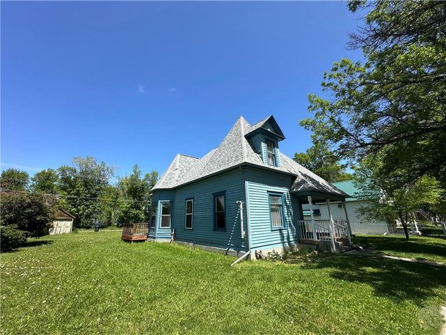 44 E 2 Nd Ave N, House other with 5 bedrooms, 2 bathrooms and null parking in Columbus MT | Image 34