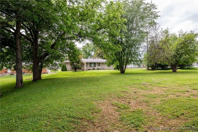112 Spring Grove Ave, Home with 2 bedrooms, 1 bathrooms and null parking in Salem IN | Image 32