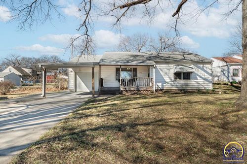 1014 Se 30th St, Topeka, KS, 66605-1310 | Card Image