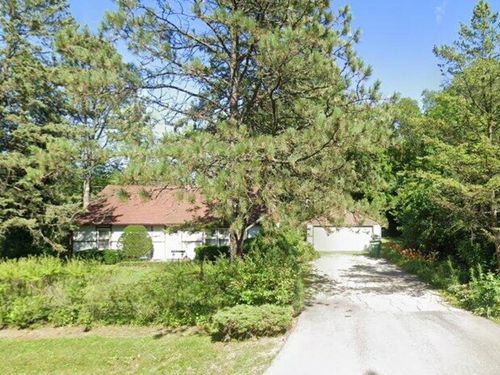 2821 Jackson Dr, Arlington Heights, IL, 60004-2214 | Card Image