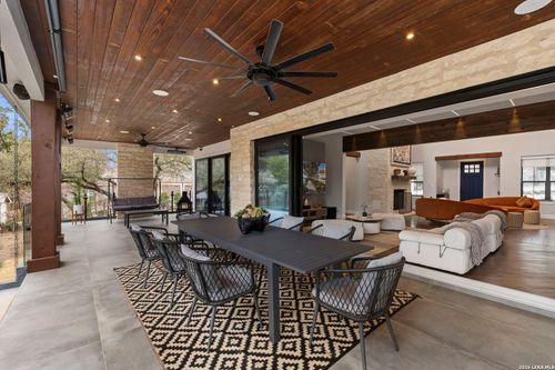 104 Balcones Bnd, Boerne, TX, 78006-8595 | Card Image