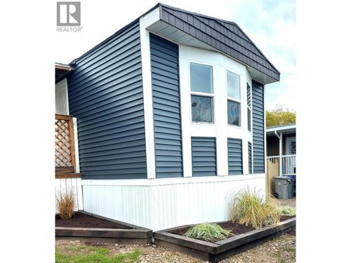 b7-7155 Dallas Dr, Kamloops, BC, V2C4T1 | Card Image