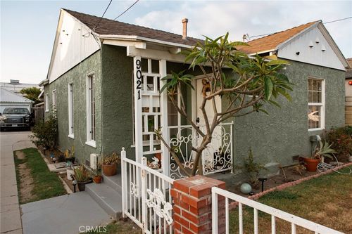 9021 Hegel St, Bellflower, CA, 90706 | Card Image