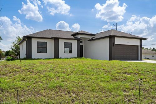 2250 10th Ter, Lehigh Acres, FL, 33936-3258 | Card Image