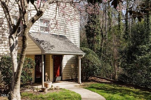 412 Oak Hollow Ct, Raleigh, NC, 27613-3289 | Card Image
