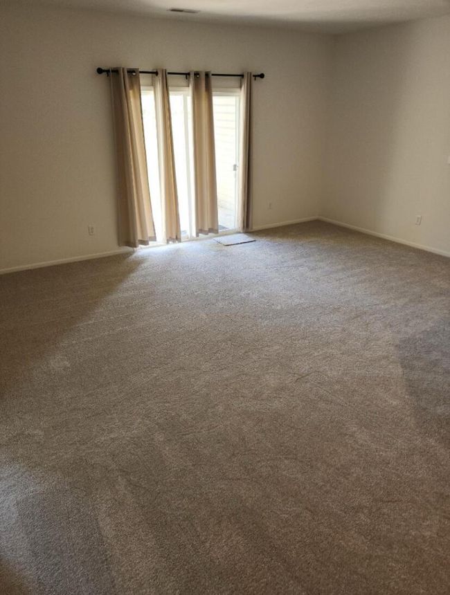 6547 Dorothys Crk, Condo with 2 bedrooms, 2 bathrooms and null parking in Canal Winchester OH | Image 14