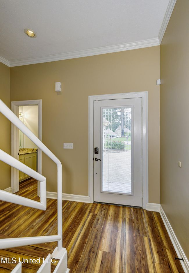Entry Foyer 1 | Image 6