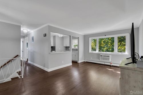 apt-21-435 Teaneck Rd, Ridgefield Park, NJ, 07660-1554 | Card Image