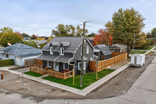 70 Jane St, Blenheim, ON, N0P1A0 | Card Image