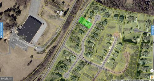 211 Princess Caroline Ct, Edinburg, VA, 22824-9403 | Card Image