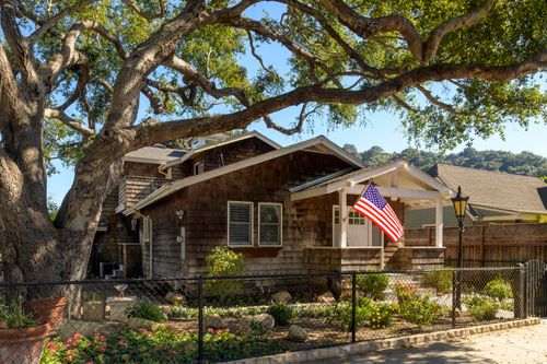 721 W Anapamu St, SANTA BARBARA, CA, 93101-4303 | Card Image