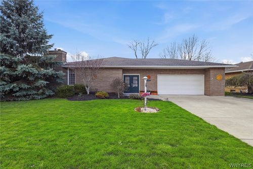 258 Fairways Blvd, Amherst, NY, 14221-3168 | Card Image