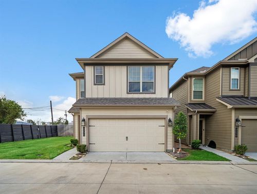3234 Longleaf Meadows Dr, Houston, TX, 77063-4578 | Card Image