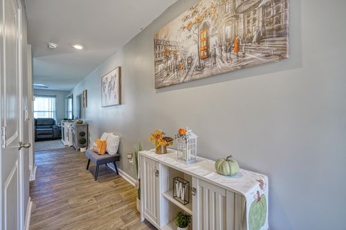 1210 N Norwhich Ln, Spartanburg, SC, 29301-6701 | Card Image