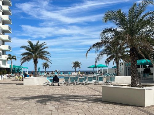 apt-1421-3725 Ocean Dr, Hollywood, FL, 33019-2912 | Card Image