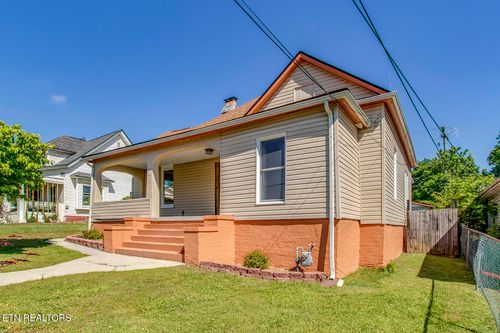 615 Banks Ave, KNOXVILLE, TN, 37917-4309 | Card Image