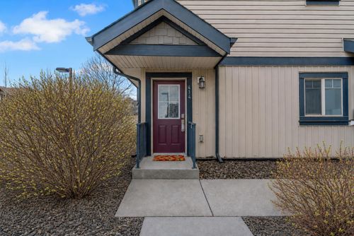 414-121 Copperpond Common Se, Calgary, AB, T2Z5B6 | Card Image