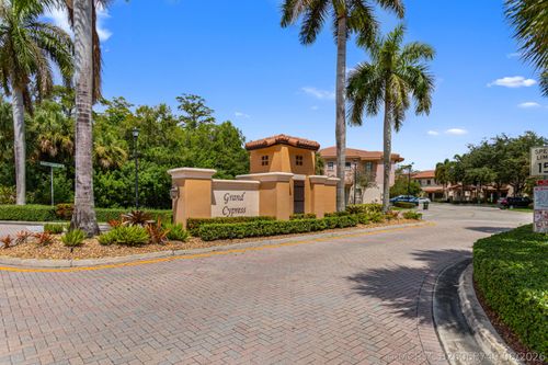4783 Preserve St, Coconut Creek, FL, 33073-2340 | Card Image