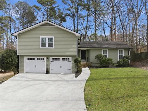1215 Martin Ridge Rd, Roswell, GA, 30076-2861 | Card Image